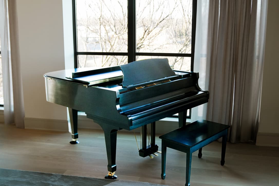 Grand piano